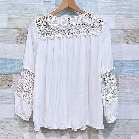 JOIE Coastal Lace Crochet Trim Top Blue Porcelain White Relaxed Fit Womens Small - Picture 3 of 6